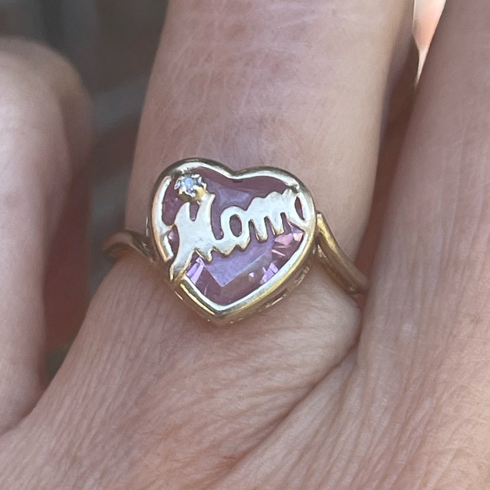 Vintage 10k Heart Diamond Ring